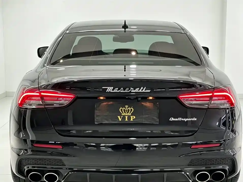Maserati Quattroporte 2014 — фото 8