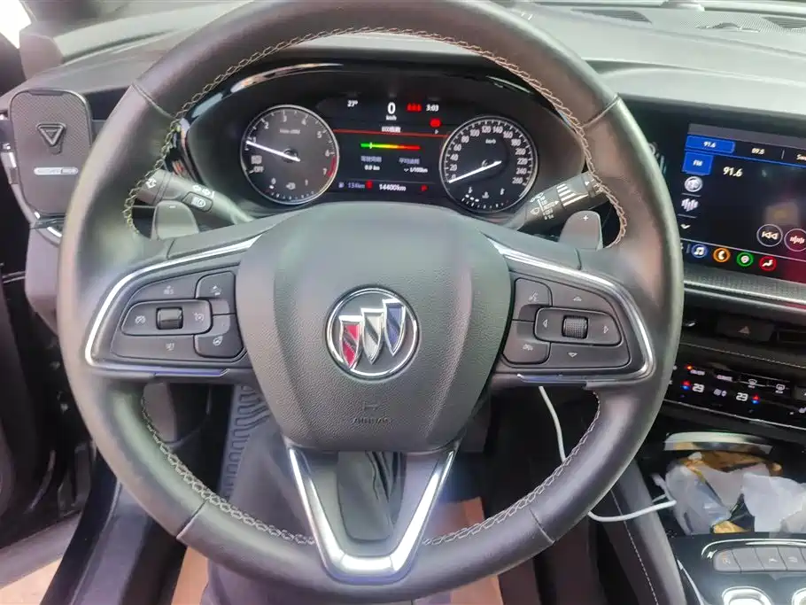 Buick Envision Plus 2021 — фото 15