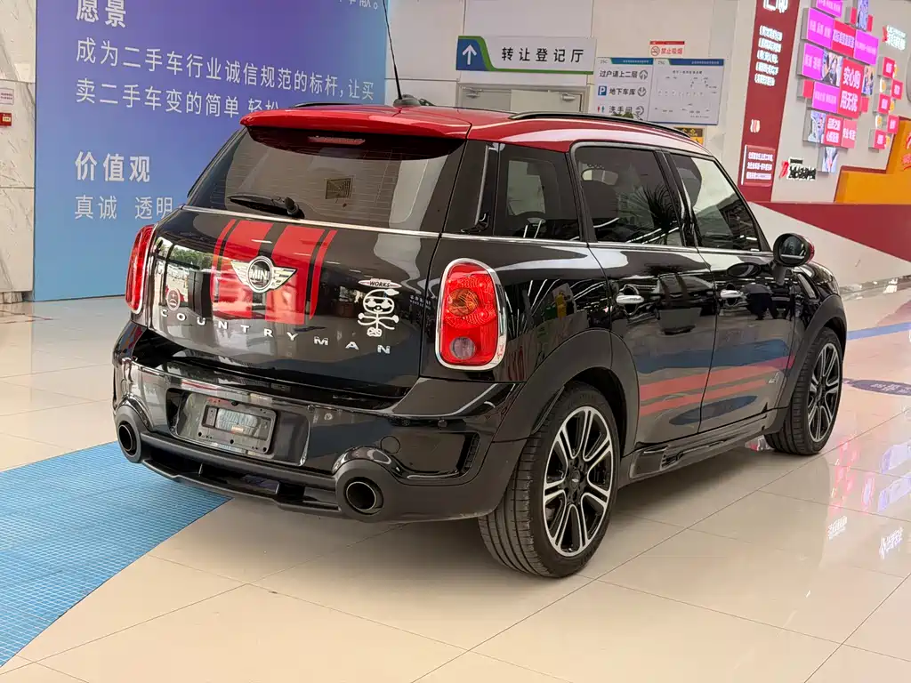 MINI JCW COUNTRYMAN 2015 — фото 18