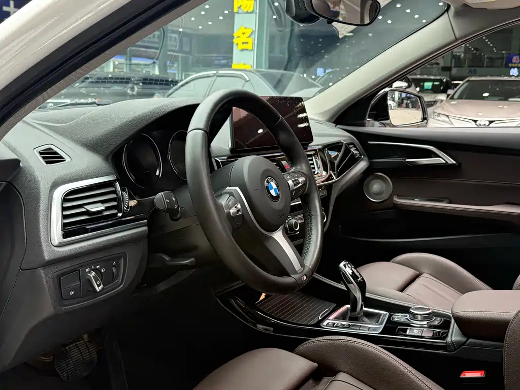 BMW 1 Series 2022