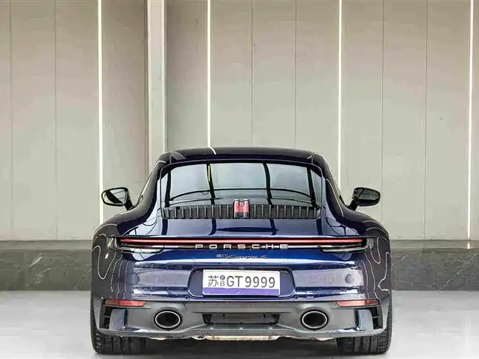 Porsche 911 2020