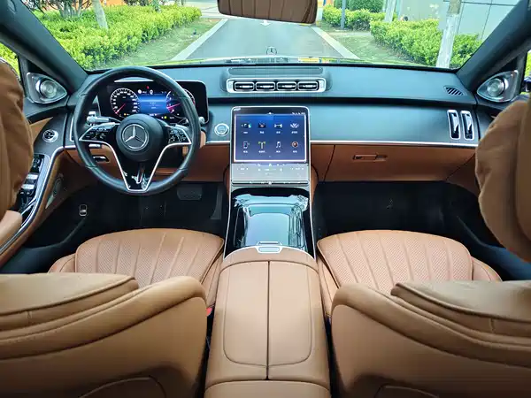 Mercedes-Benz S-Class 2024