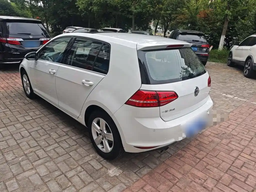 Volkswagen Golf 2016