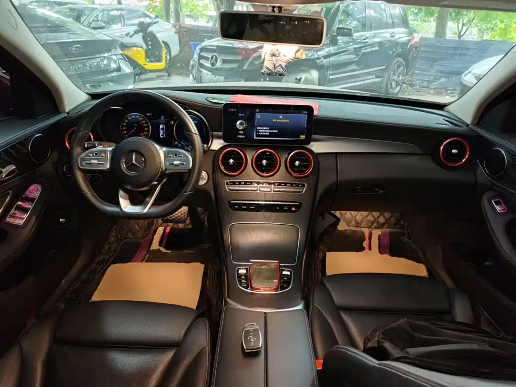 Mercedes-Benz C-Class 2020 — фото 10