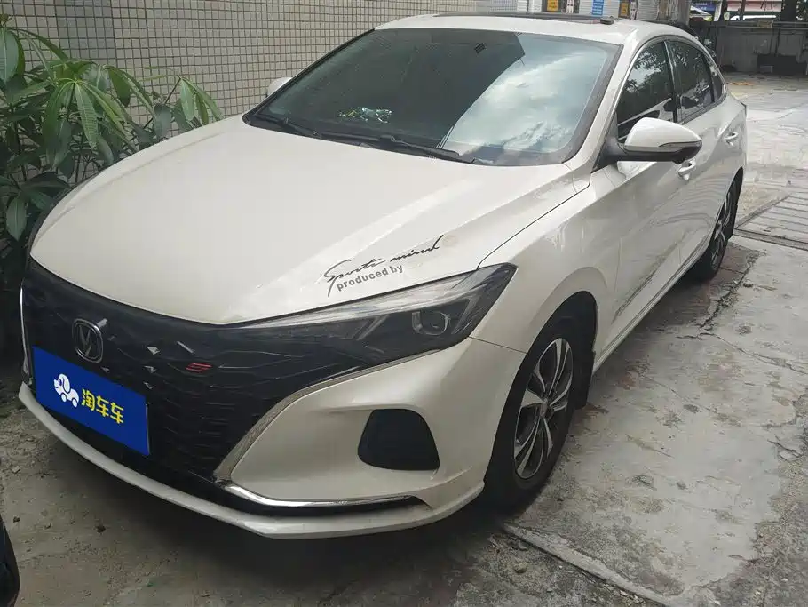 Changan Eado 2021 — фото 1