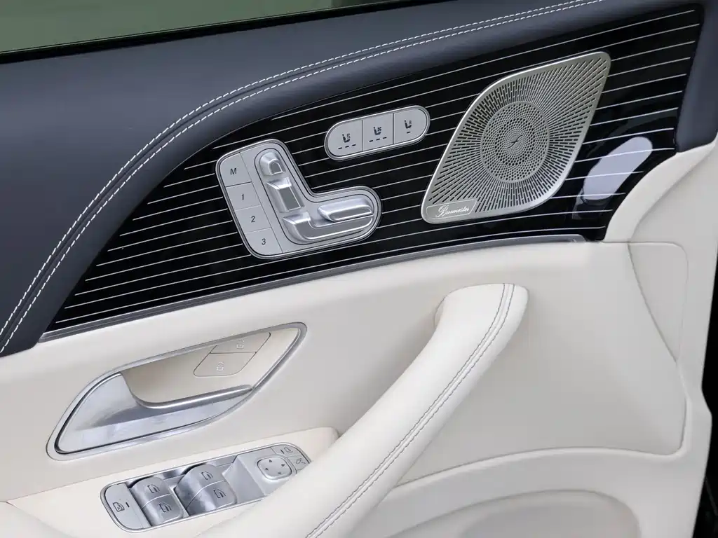 Mercedes-Benz GLS 2021 — фото 17