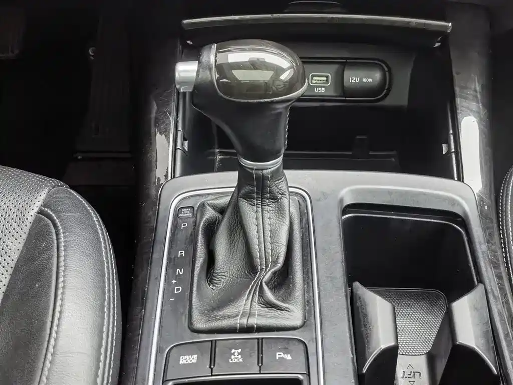 Kia Sorento 2015 — фото 13