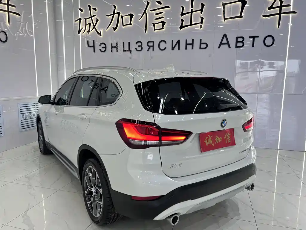 BMW X1 2022 — фото 6