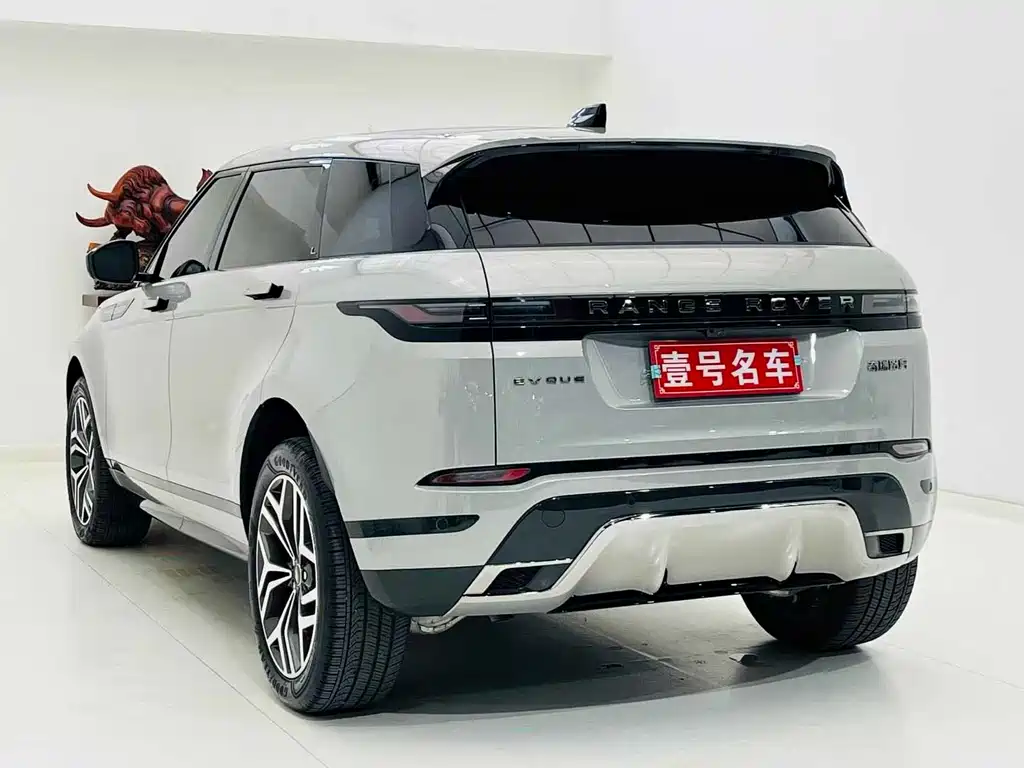 Land Rover Range Rover Evoque 2025 — фото 4