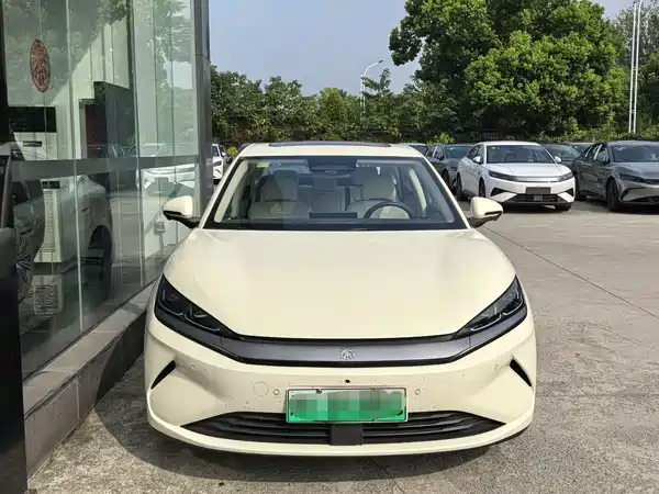 BYD Qin L 2025