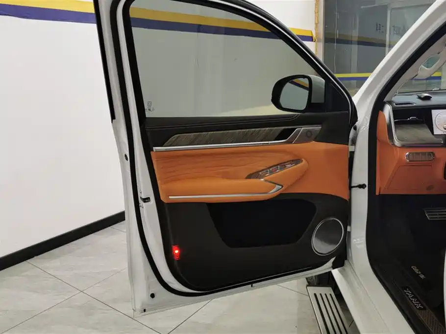 Tank 500 2022 — фото 7