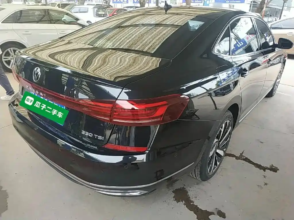 Volkswagen Passat 2022