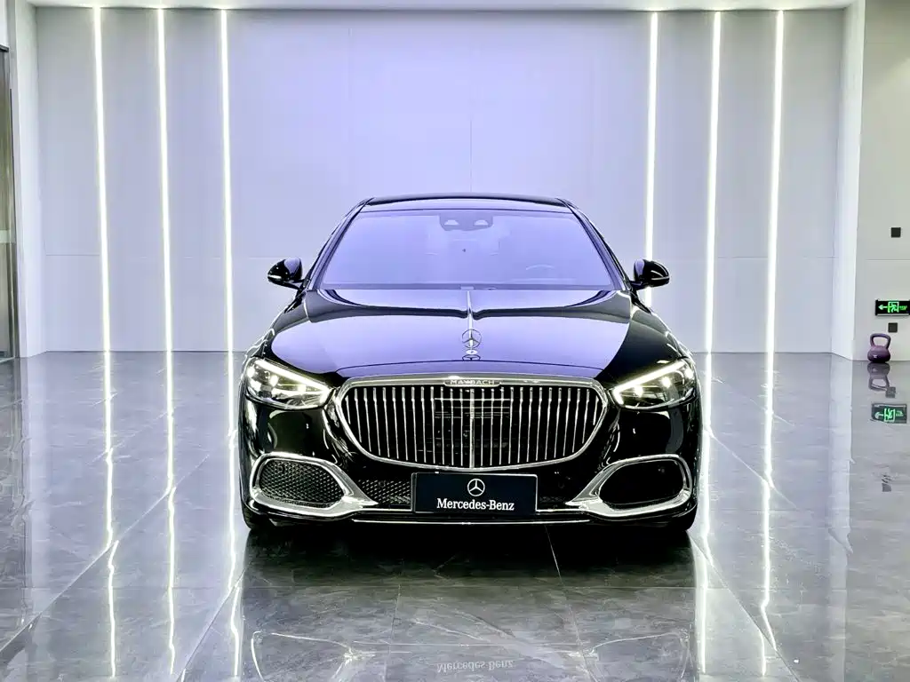 Mercedes-Benz Maybach S-Class 2021 — фото 2