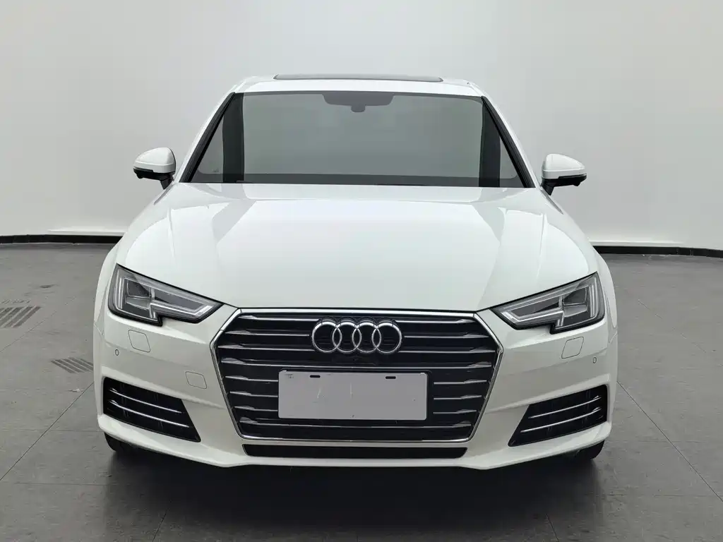 Audi A4L 2018 — фото 2