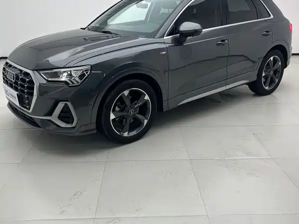 Audi Q3 2022
