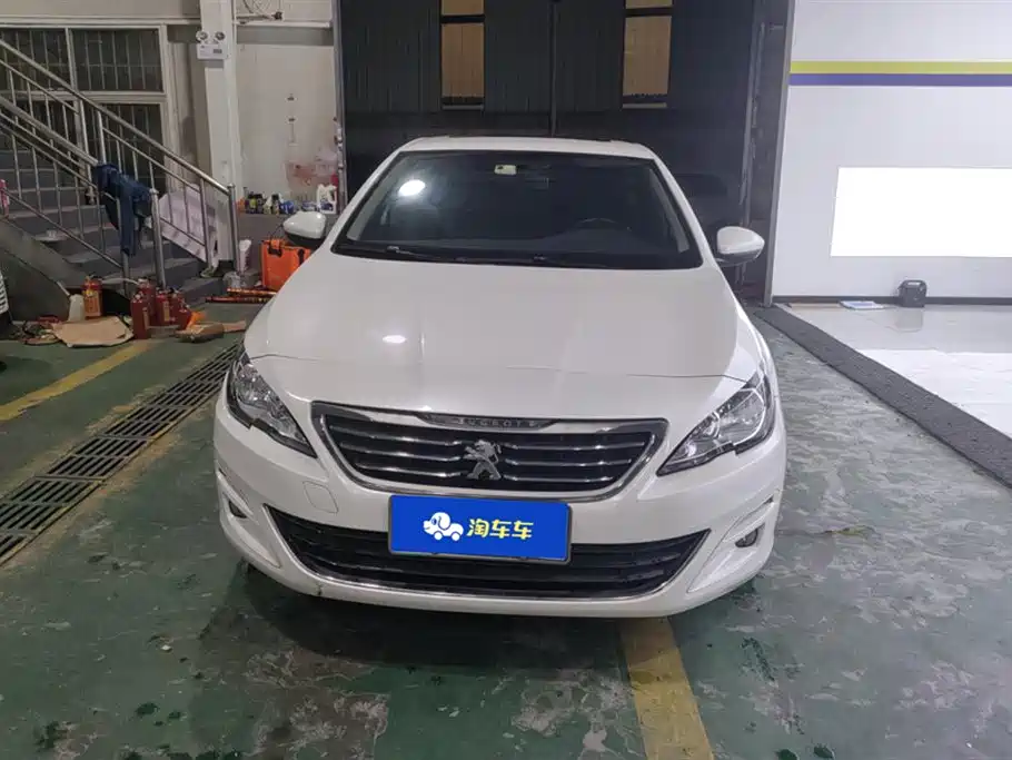 Peugeot 408 2017