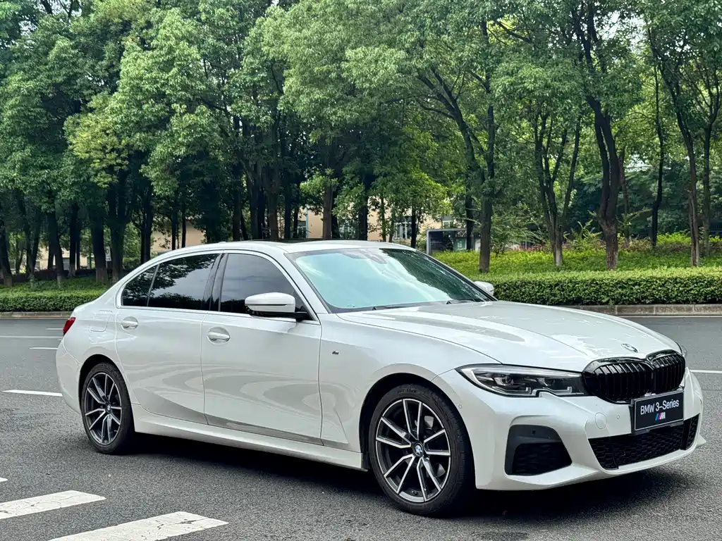 BMW 3 Series 2020