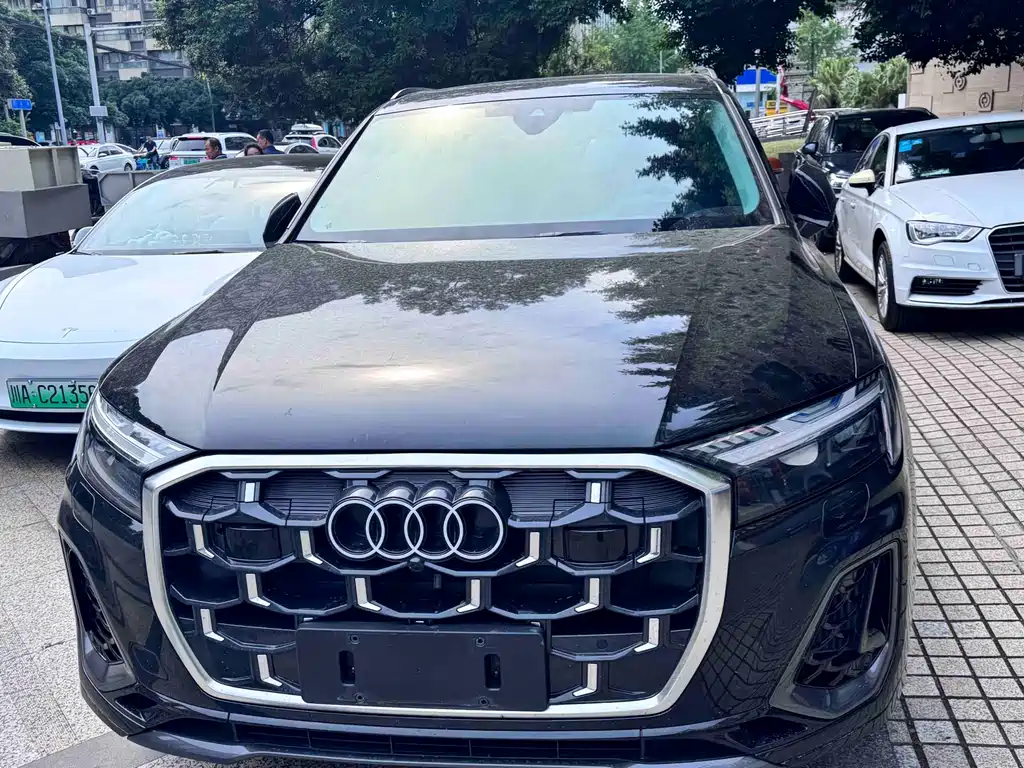 Audi Q7 2026 — фото 2