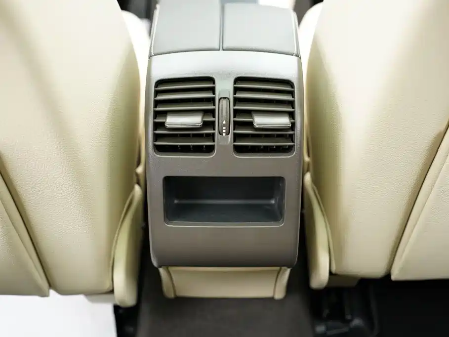 Mercedes-Benz GLK-Class 2015 — фото 27