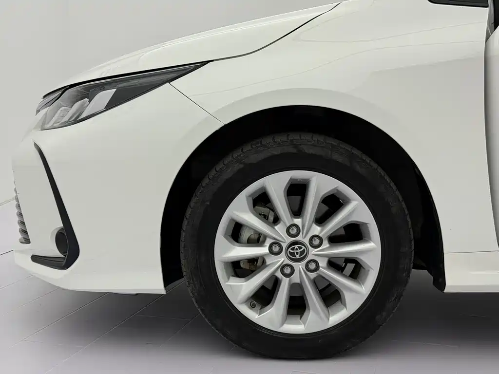 Toyota Corolla 2022 — фото 21