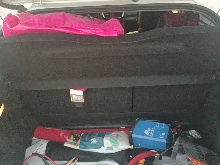 Toyota Yaris L 2022