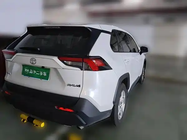 Toyota RAV4 2025