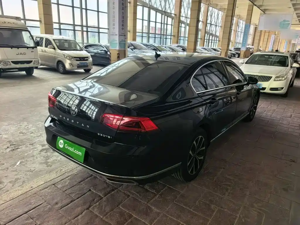 Volkswagen Magotan 2021