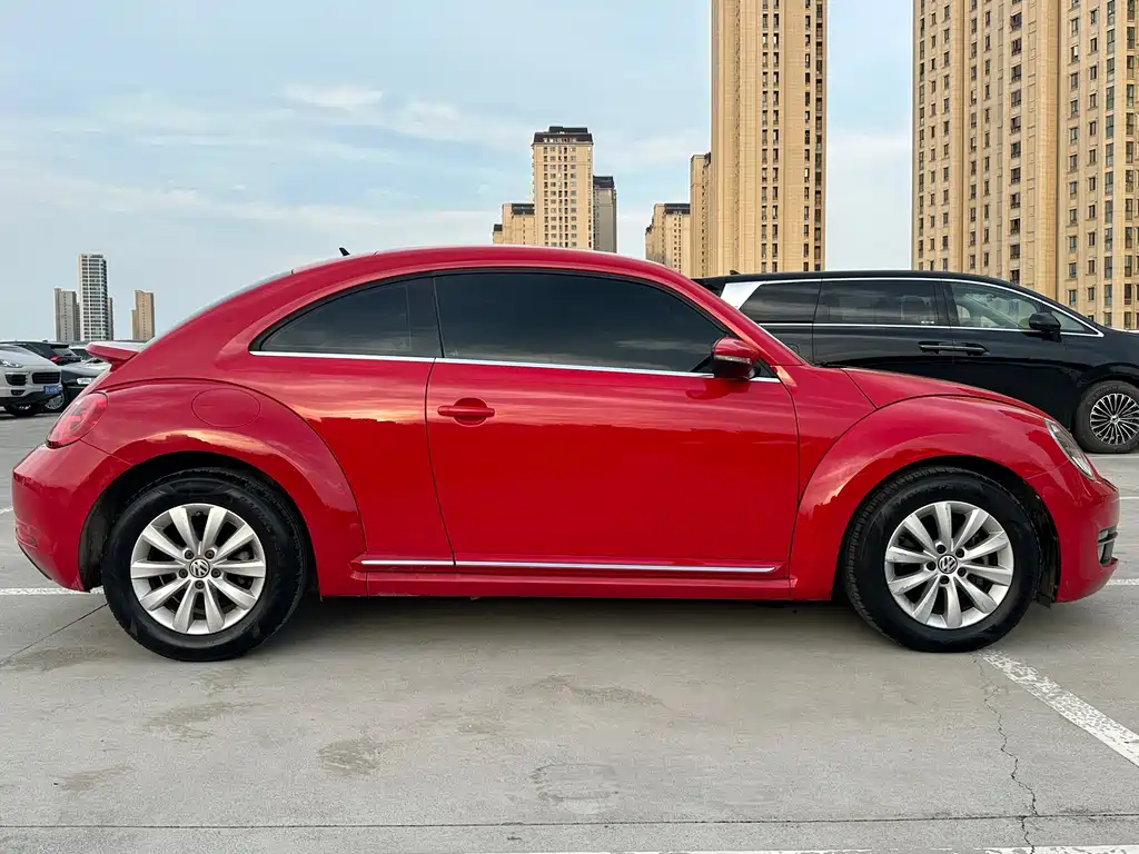 Volkswagen Beetle 2014