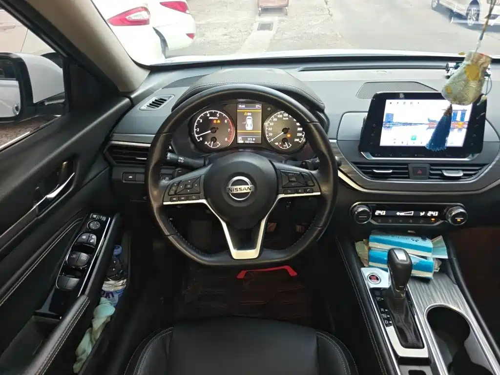 Nissan Teana 2023