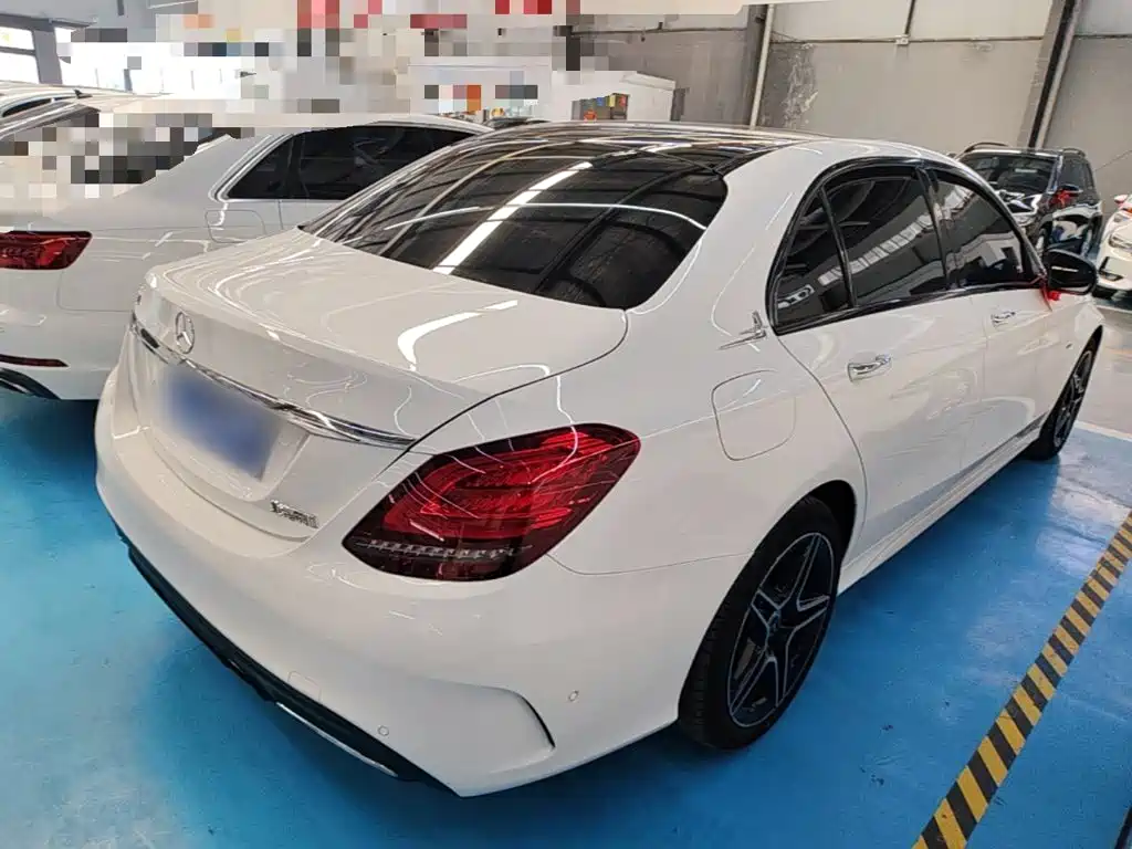 Mercedes-Benz C-Class 2021