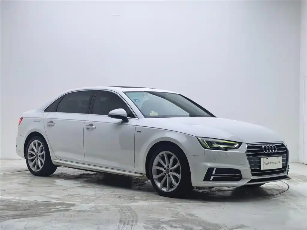 Audi A4L 2018