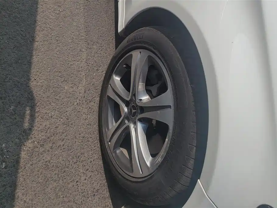 Mercedes-Benz C-Class 2019