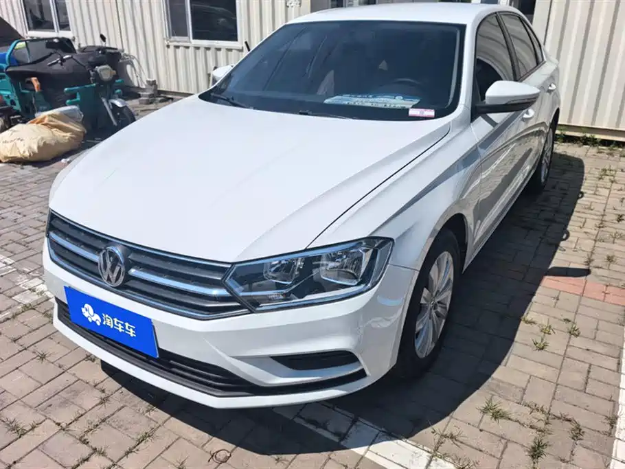 Volkswagen Bora 2023