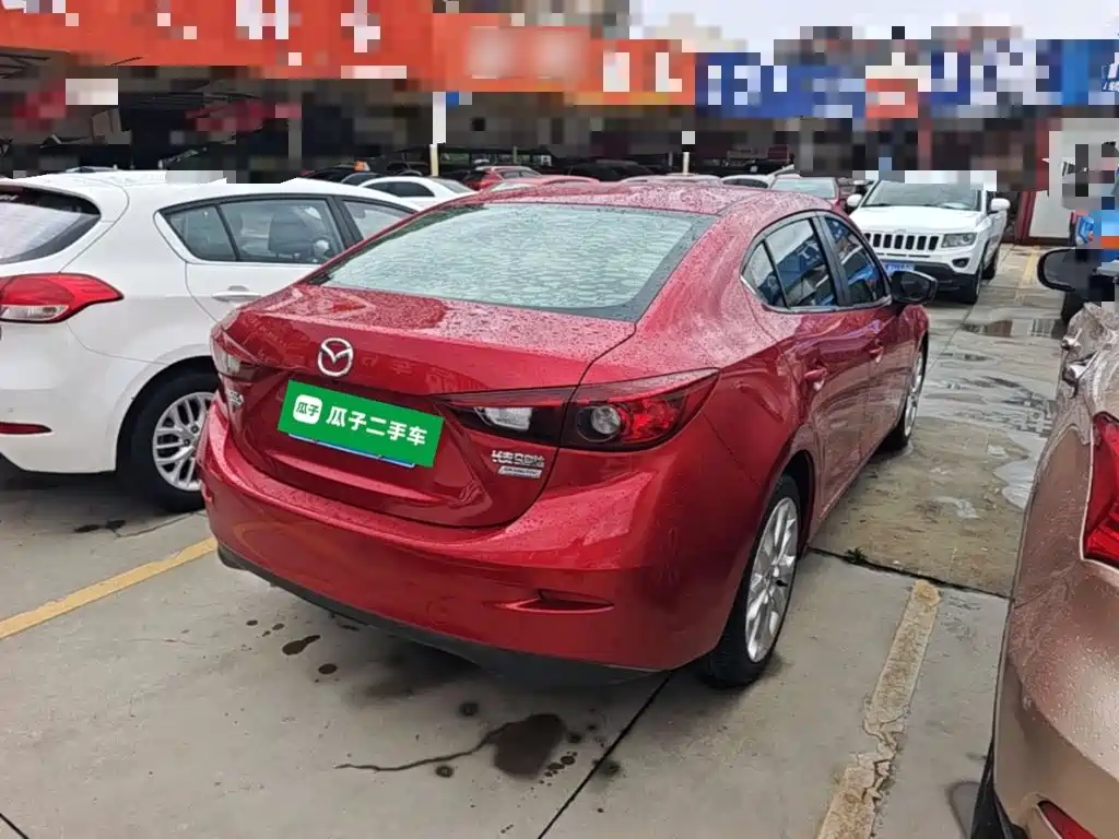 Mazda 3 Angkesela 2015