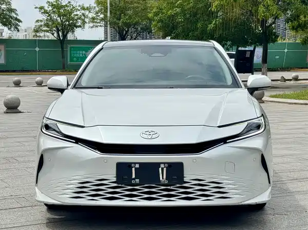 Toyota Camry 2024