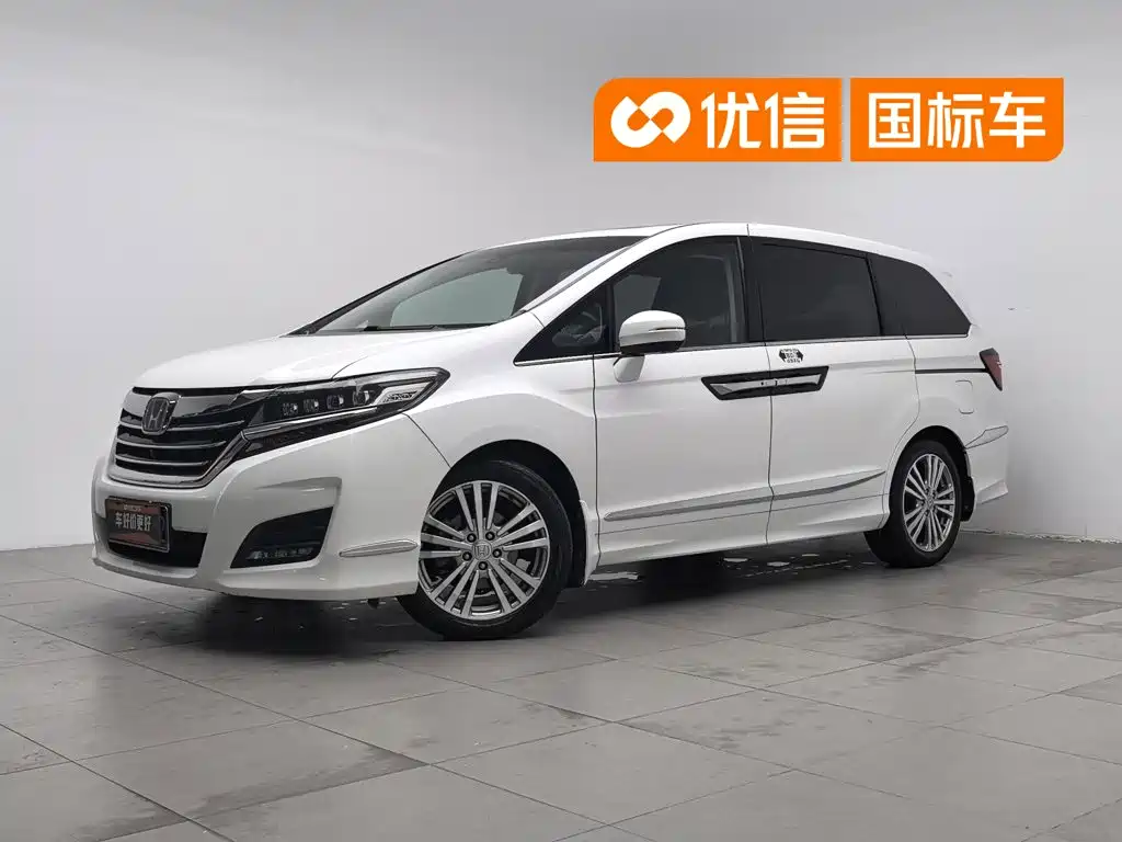 Honda Elysion 2017 — фото 1
