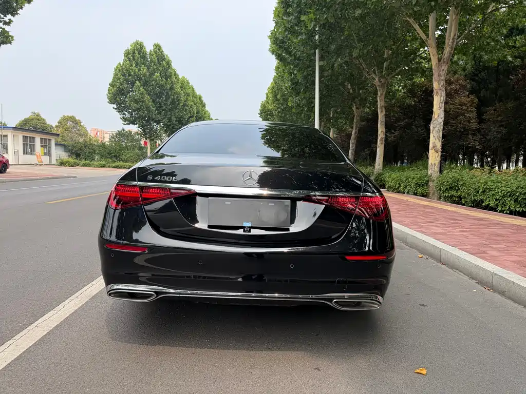 Mercedes-Benz S-Class 2022