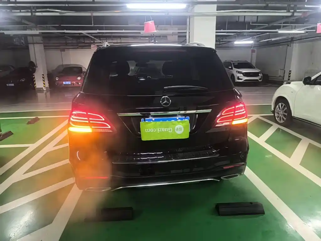 Mercedes-Benz GLE 2016
