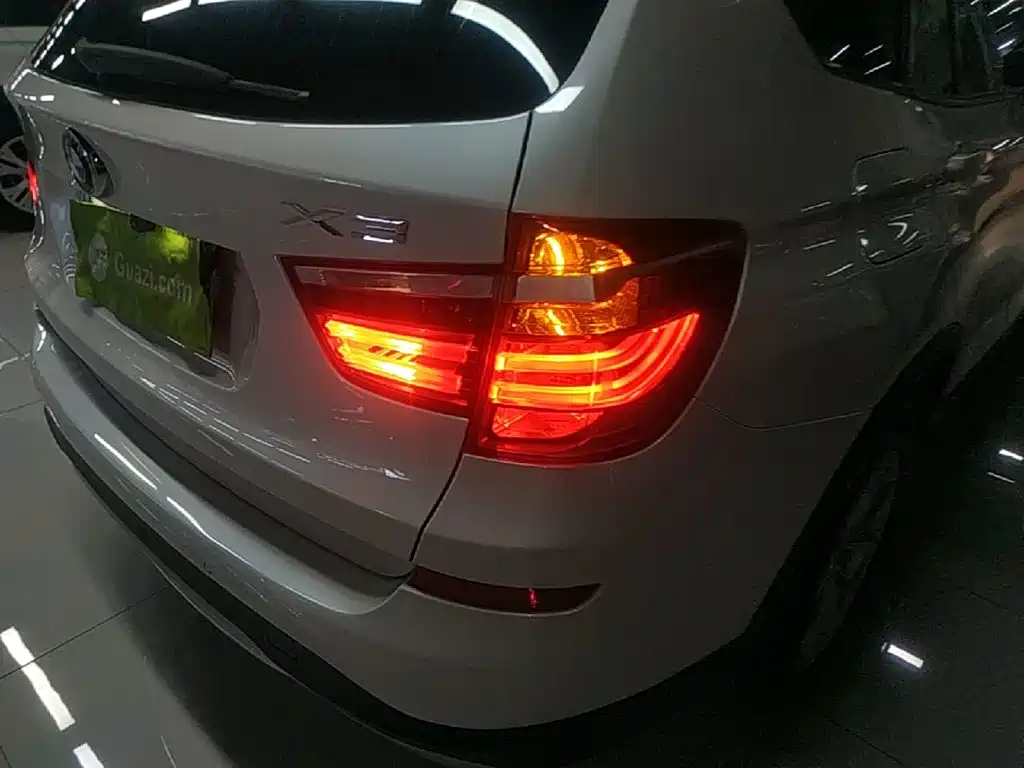 BMW X3 2016 — фото 8