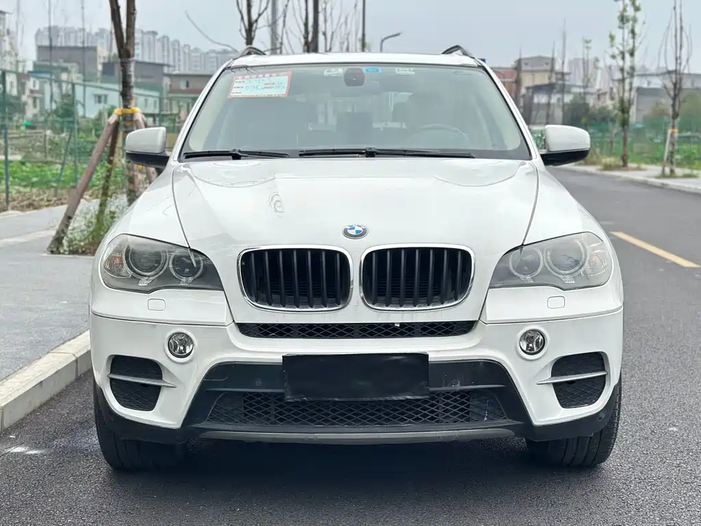 BMW X5 2011