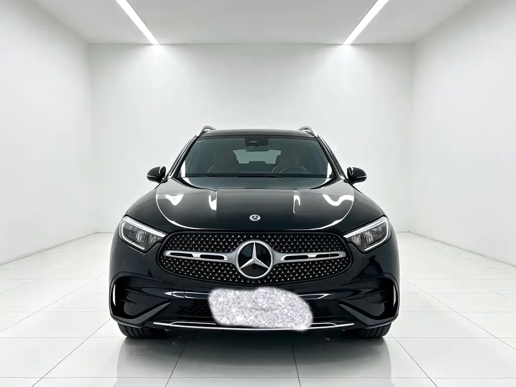 Mercedes-Benz GLC 2025