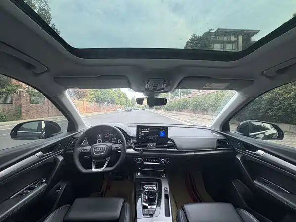 Audi Q5L 2022