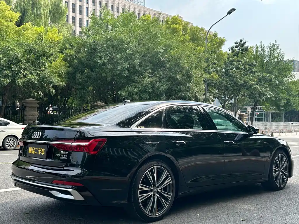 Audi A6L 2020 — фото 21