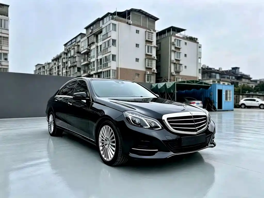 Mercedes-Benz E-Class 2014 — фото 3