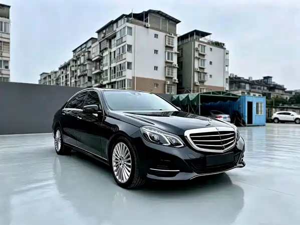 Mercedes-Benz E-Class 2014