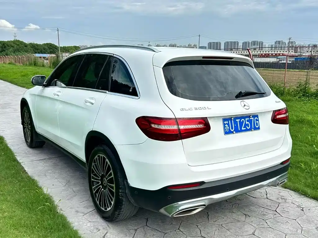 Mercedes-Benz GLC 2019 — фото 9