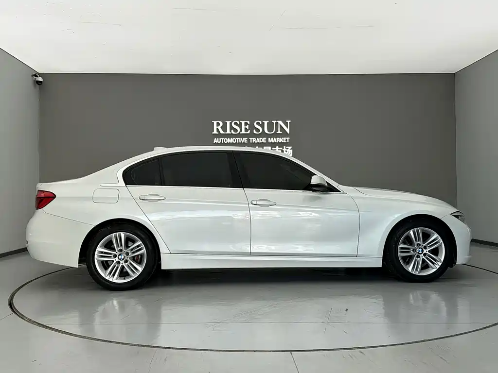 BMW 3 Series 2017