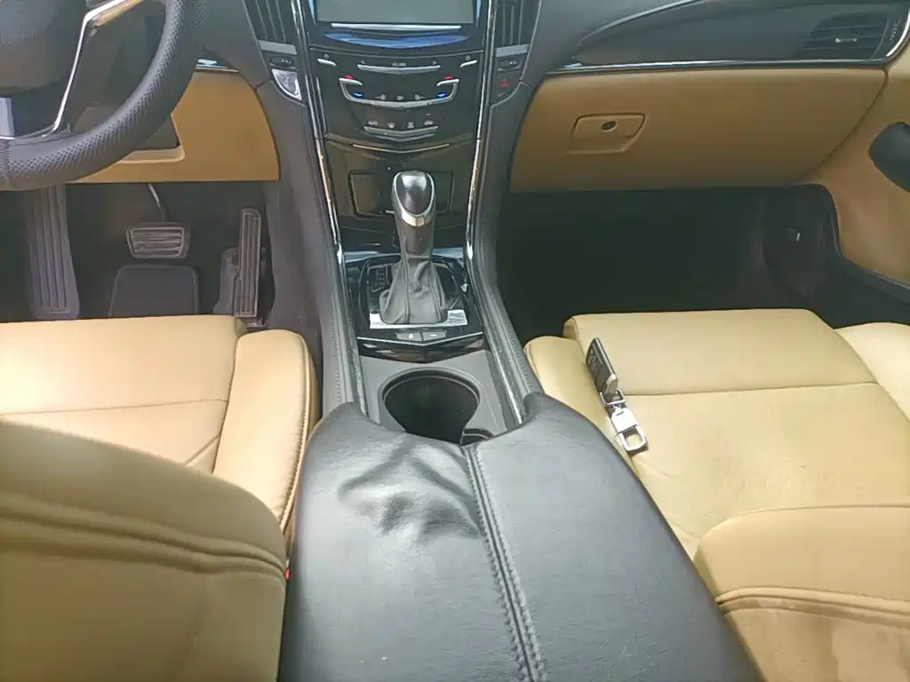 Cadillac ATS 2014 — фото 14