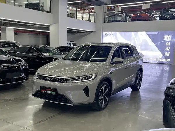 BYD Sealion 05 DM-i 2025