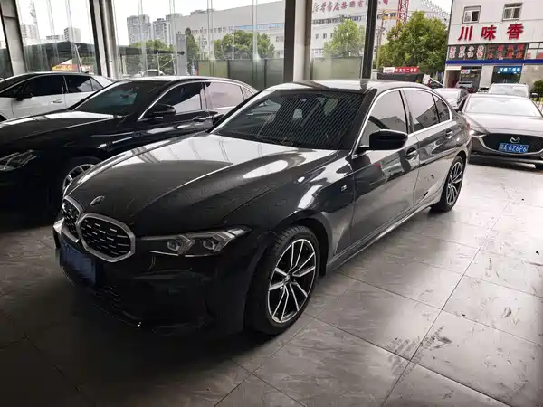 BMW 3 Series 2025